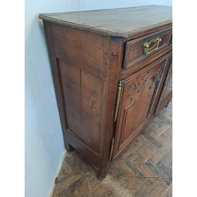 French Oak Buffet or Dresser Base, 1820s For Sale - Image 3 of 7