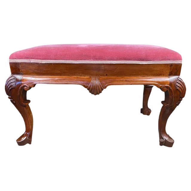 Queen Ann Powered Pink Stool, 20th Century For Sale