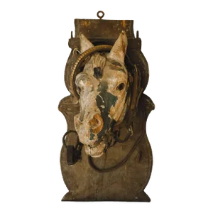 1900 Mounted Wood Horse Head