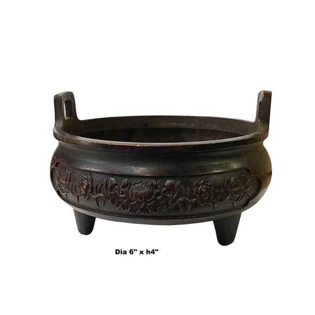 This is a nicely made oriental incense burner with a vintage look polish and finishing touch. It can be used as an incense...