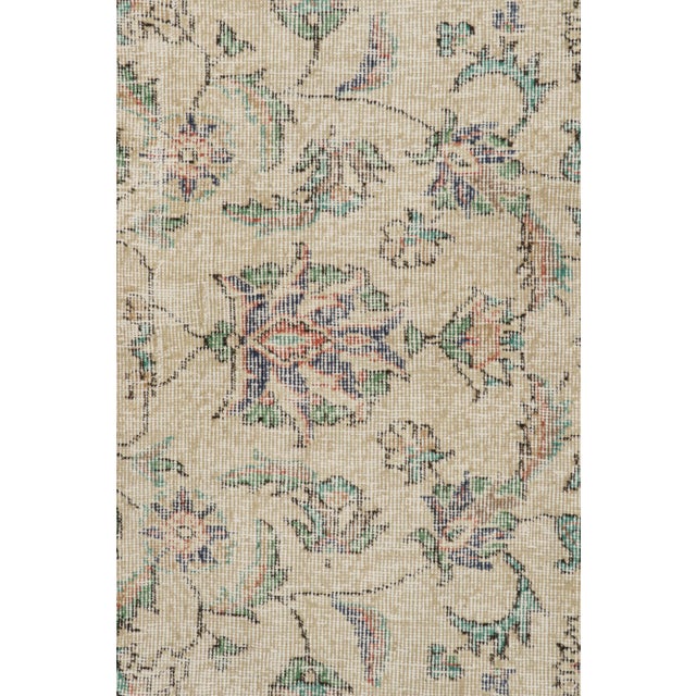 1960s Vintage Transitional Rug in Beige With Green Floral Pattern, From Rug & Kilim For Sale - Image 5 of 7