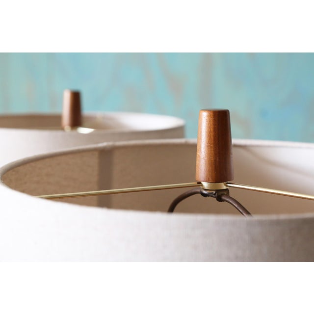 1960s Pair of Jane and Gordon Martz Table Lamps M41 Marshall Studios Yellow With White Decoration For Sale - Image 11 of 14