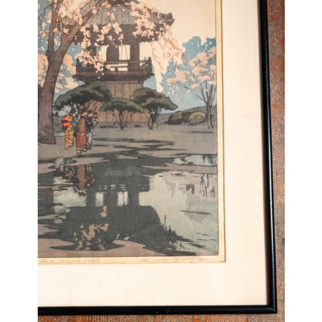 1930s 20th Century Japanese Ukiyo-E Woodblock Print "In a Temple Garden" by Hiroshi Yoshida For Sale - Image 5 of 18