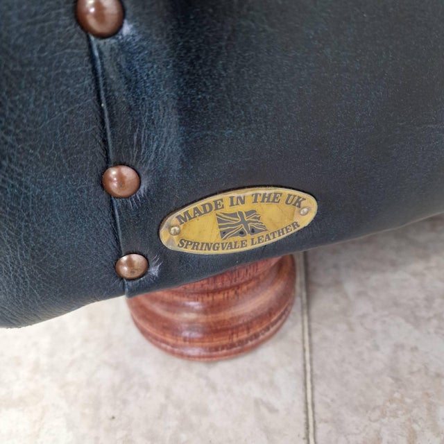 Vintage Chesterfield 3/1/1 Living Room Set, 2000s, Set of 3 For Sale - Image 6 of 11