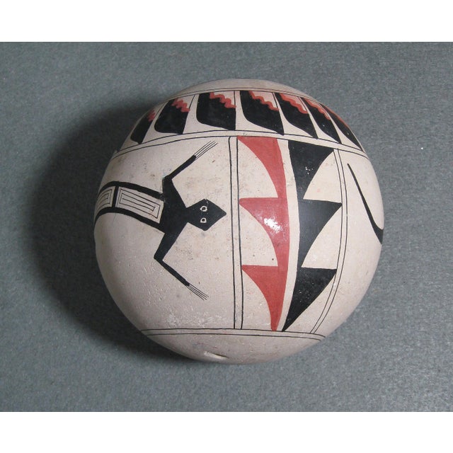 Kokopelli & Lizard Spherical “Seed Pot” by Jose Lucano Southwest Art – 5 In For Sale - Image 10 of 10