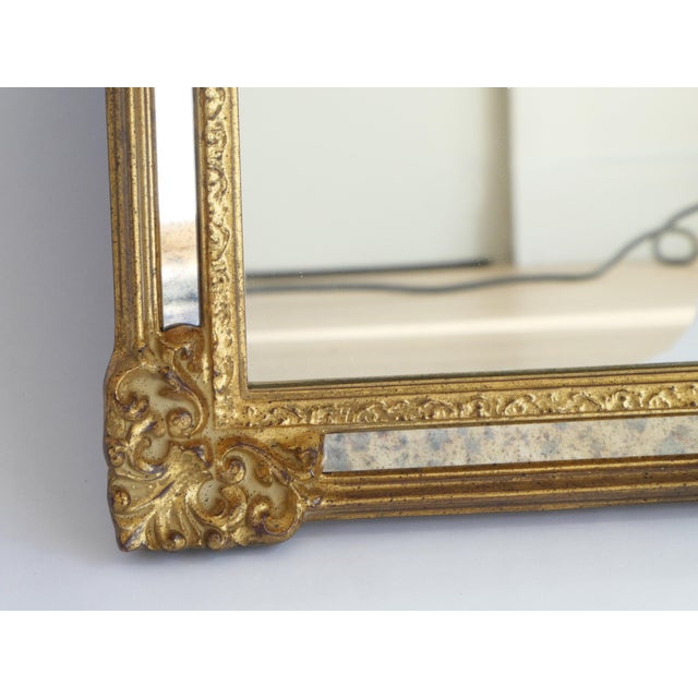Mid-Century Modern Vintage Rectangular Wall Hanging Gilt Wood Gold Ornate Mirror, 1960s For Sale - Image 3 of 11