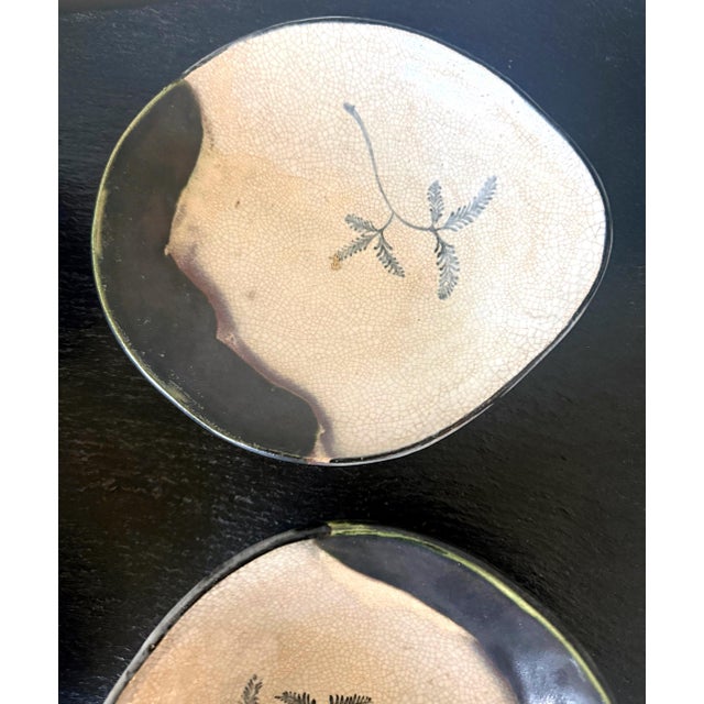 Set of Five Antique Ao-Oribe Ceramic Dishes with Tomobako Edo Period For Sale In Atlanta - Image 6 of 14