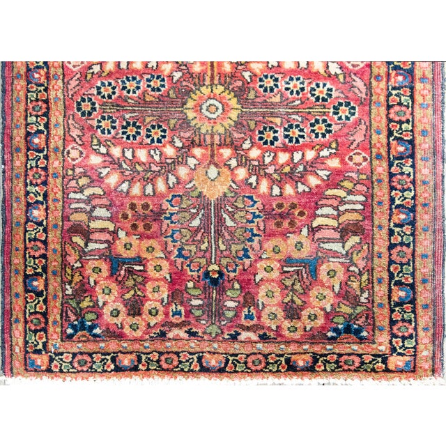 Early 20th Century Persian Sarouk Rug For Sale In Chicago - Image 6 of 15