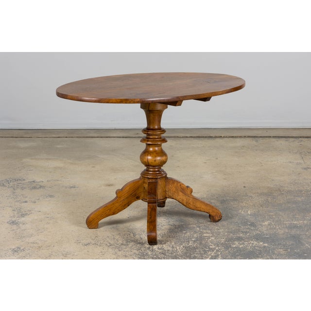 Antique French Louis Philippe Style Walnut Tilt-Top Gueridon Center Table For Sale - Image 15 of 17