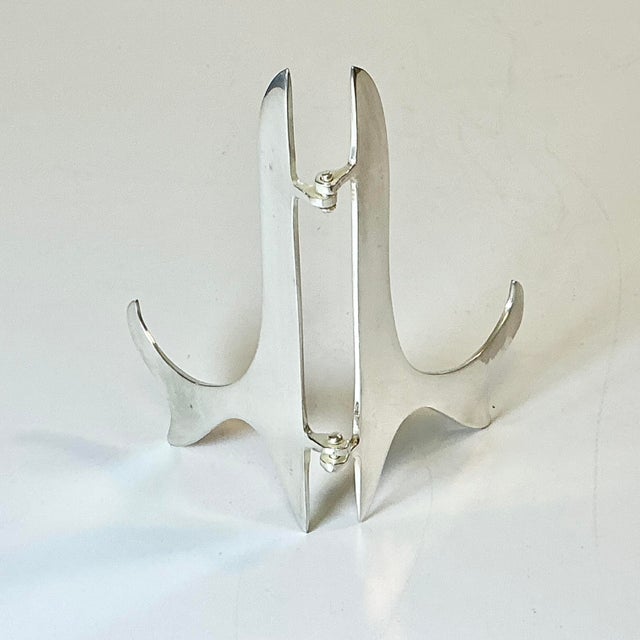 1970s Vintage Hollywood Regency Boho Chic Silverplate Tabletop Easel. For Sale - Image 9 of 13