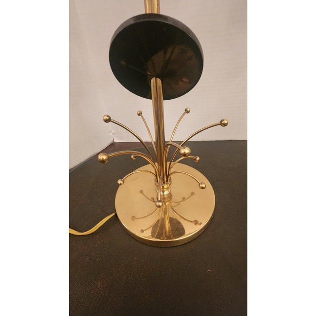 Rembrandt Lamp Company Pair of Mid 20th Century Rembrandt Modern Brass Lamps, Unmarked For Sale - Image 4 of 6