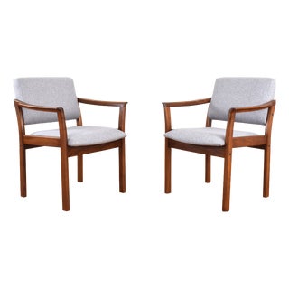Mid-Century Modern Danish Chairs, 1970s, Set of 2 For Sale