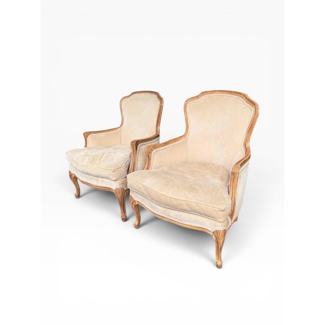 French Provincial Pair of 1980s Meyer Gunther Martini French Provincial Louis XV Style Bergère Chairs in Beige Velvet For Sale - Image 3 of 16