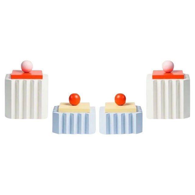 Plizé Boxes in 2l White & 2M Blue by Made by Choice, Set of 4 For Sale