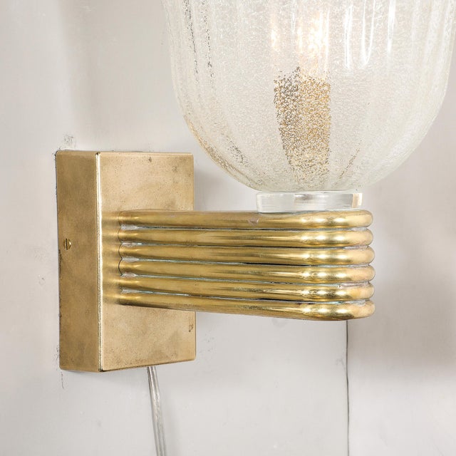 Mid-Century Hand-Blown Murano Fluted Pulegoso Glass Sconce by Barovier & Toso For Sale In New York - Image 6 of 13