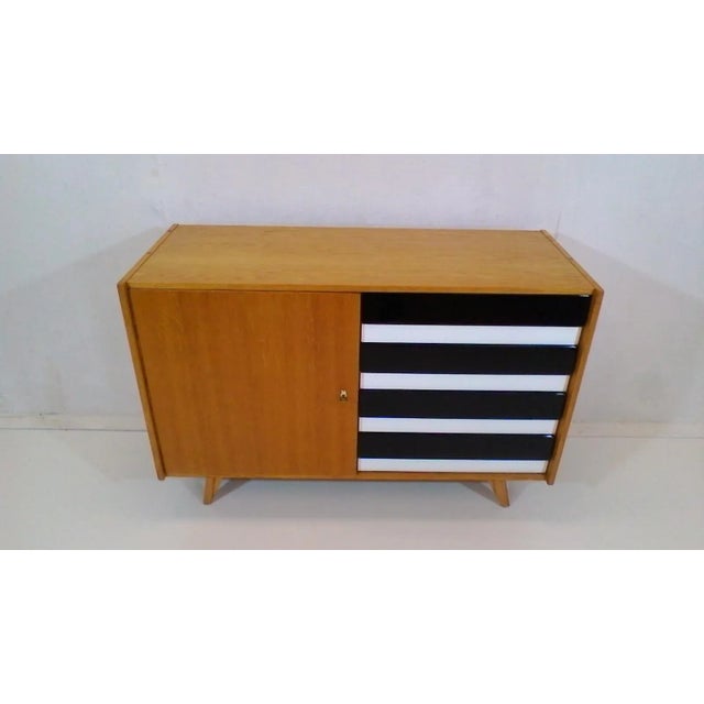 Mid-Century Modern Small Sideboard by Jiří Jiroutek for Interier Praha, 1963 For Sale - Image 3 of 7