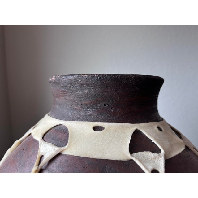 Vintage Tarahumara Raramuri Pottery Vase Handmade Native American/Mexican Vessel 11" Height For Sale - Image 9 of 12