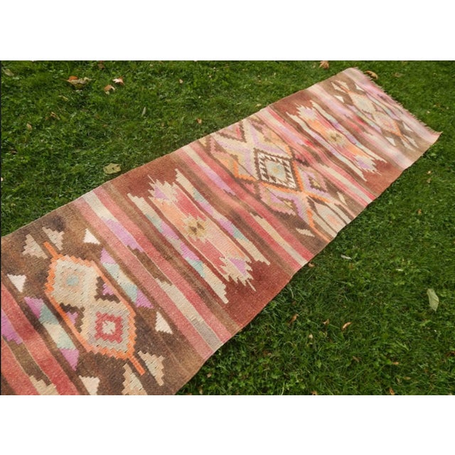 Burnt Orange Vintage Geometrical Turkish Kurdish Urfa Kilim Runner 2′7″ × 9′9″ For Sale - Image 8 of 13