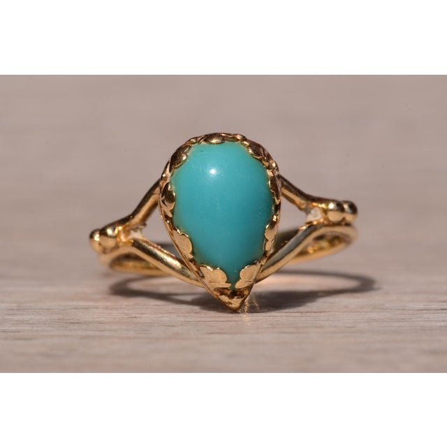 Gold The Sandpiper Lane: Vintage Mid Century Yellow Gold Turquoise Ring For Sale - Image 8 of 11