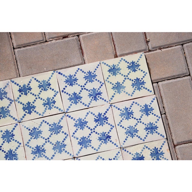 19th Century Portuguese Quatrefoil Tiles Set of 25 Blue & Antique White Decorative For Sale - Image 11 of 16