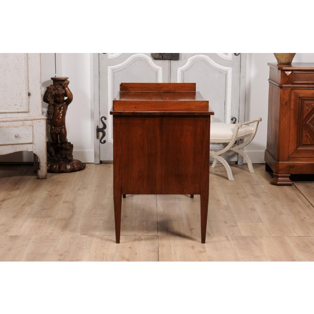 Italian 1820s Walnut and Mahogany Desk with Five Drawers, Pull-out and Banding For Sale - Image 10 of 12