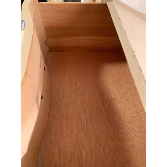 1960's Hollywood Regency MCM Dresser Bedroom Set For Sale - Image 12 of 13