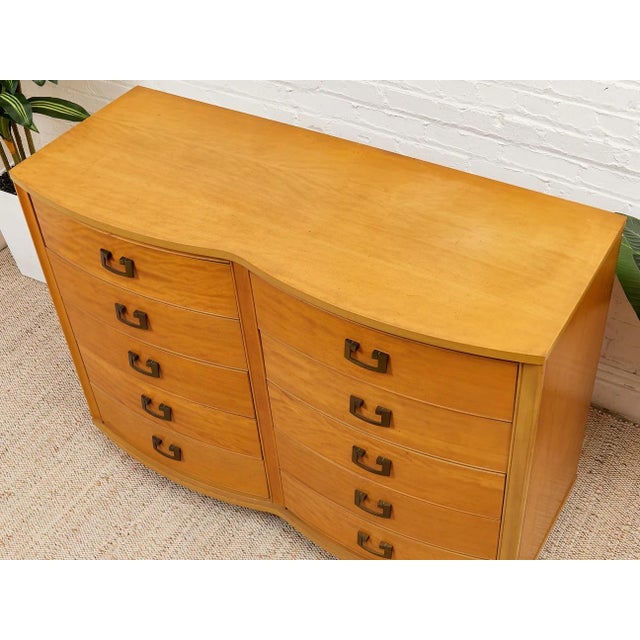 Mid 20th Century Dixie Blonde Art Deco Mahogany Eight Drawer Dresser For Sale - Image 9 of 10