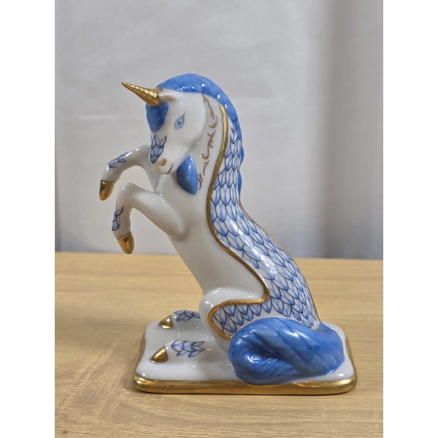 Mid-Century Modern Vinatge Herend Style Franklin Mint Treasury of Unicorns Figurine For Sale - Image 3 of 6