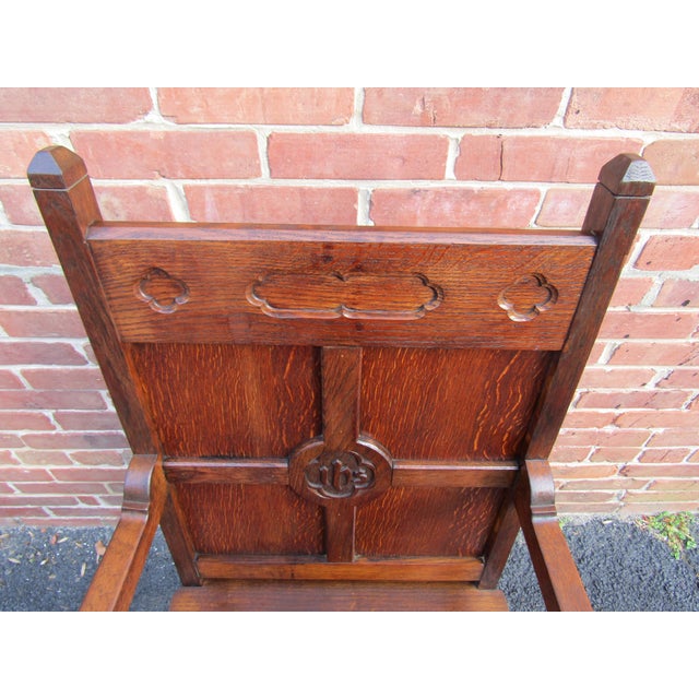 Antique Oak English Gothic Thrown Chair 1880s For Sale - Image 6 of 9