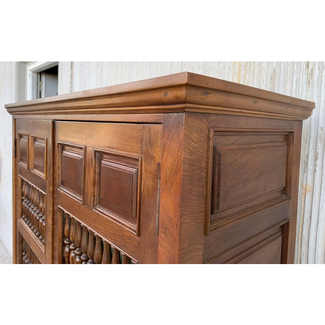 19th Century Cupboard or Cabinet, Walnut, Castillian Influence, Spain, Restored For Sale In Miami - Image 6 of 13