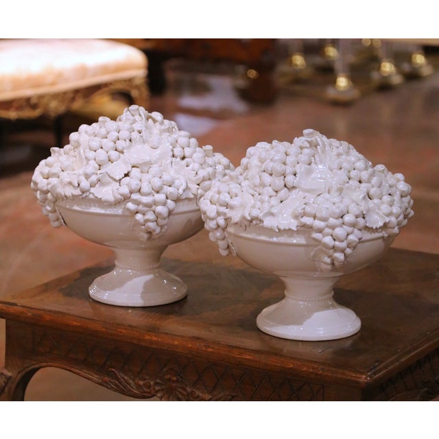 Mid 20th Century Pair of Mid-Century Italian Creamware Grape Cluster Compotes on Pedestal For Sale - Image 5 of 11