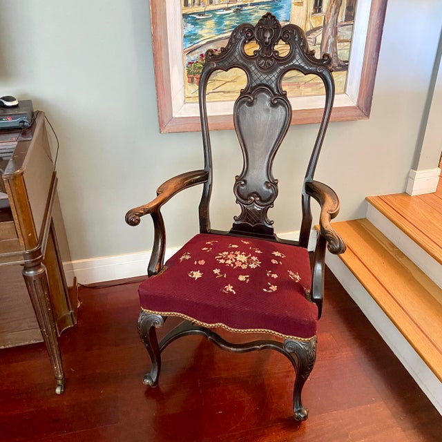 Queen Anne 18th Century Queen Anne-Style Splat Back Walnut Armchair For Sale - Image 3 of 13