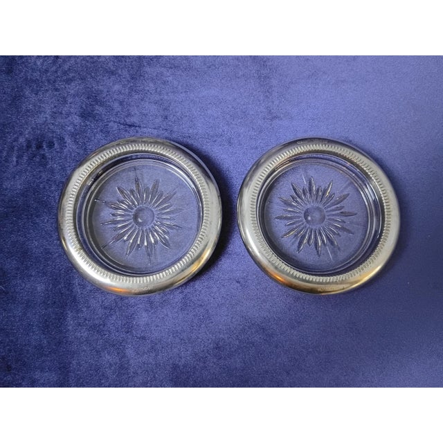 1960s Art Deco Pressed Glass and Silver Rim With Ice Bucket Coasters Pinch Bowl and French Claw Ice Tongs - 5 Piece Bar Set For Sale - Image 11 of 17