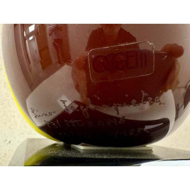 SIGNED and original OGGETTI label (1983) art piece by Lino Tagliapietra, a world-renowned glass artist and maestro from...