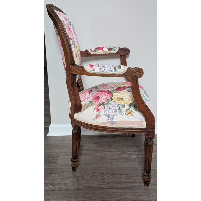 Absolutely Gorgeous Vintage Louis XVI STYLE French Arm Chair featuring Rare Collectible Vintage Batkcloth Upholstery...