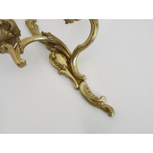 One Double-Light Bronze Wall Sconce with Acanthus Leaf Motif, 1950s For Sale - Image 6 of 10