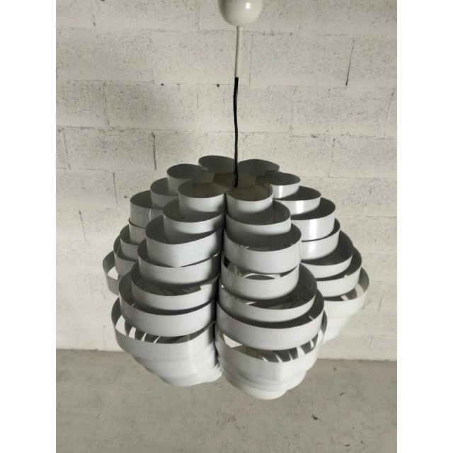 Metal Tornado Pendant Light Model 1772 attributed to Elio Martinelli for Martinelli Luce, 1970s For Sale - Image 7 of 13
