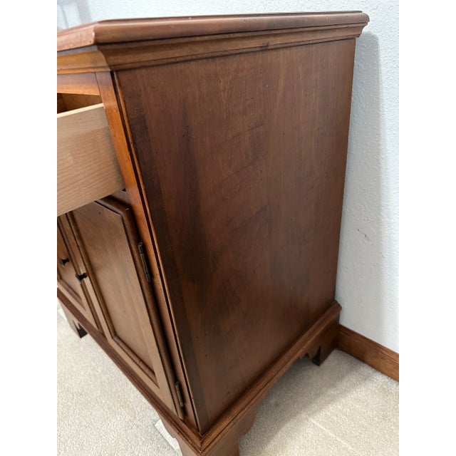 1990s 1990s Ethan Allen Country Crossings Nightstand For Sale - Image 5 of 13