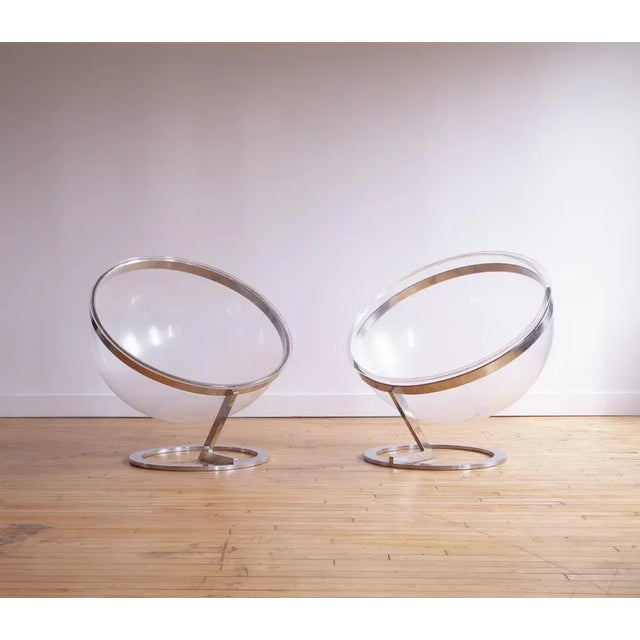 Absolutely incredible vintage space age bubble chairs from France where they are referred to as "Fauteuil Bulle". These...