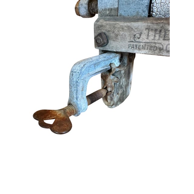 Farmhouse Late 19th Century Original Anchor Lovell Manufacturing Co. Manual Crank Laundry Clothes Wringer For Sale - Image 3 of 14