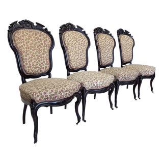 Mid 19th Century Antique American Ballon-Back Rosewood Chairs. Set of 4 For Sale