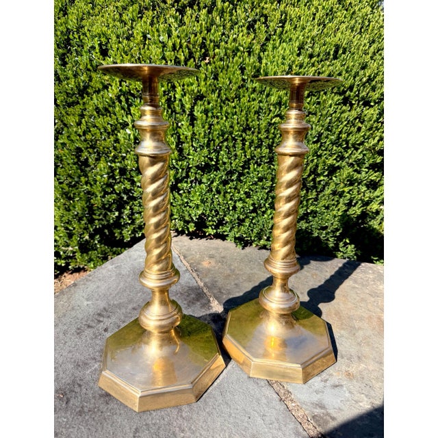 Maitland - Smith Late 20th Century Maitland-Smith Pair of Tall Brass Barley Twist Candlesticks For Sale - Image 4 of 7