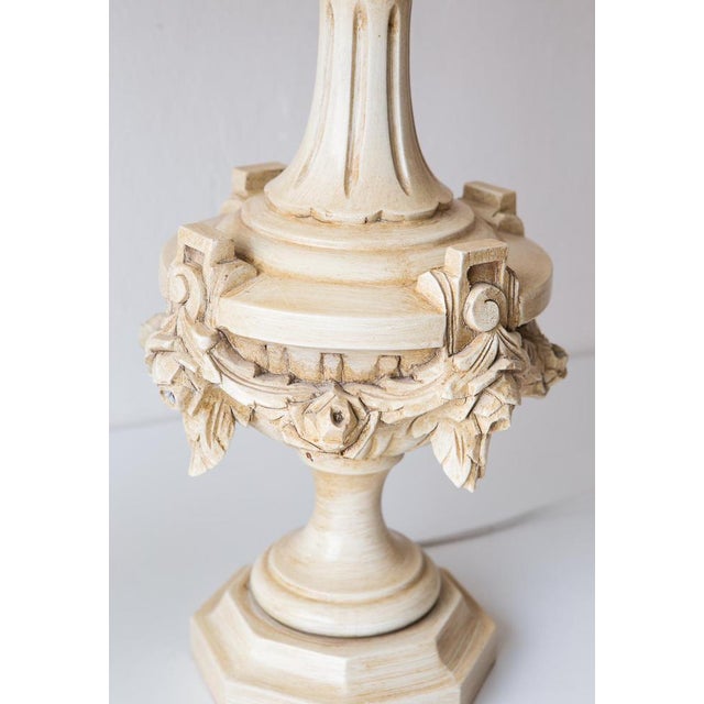 The lampshades in the photo measure 30 cm, not included, but they give a better idea of ​​their decorative potential. They...