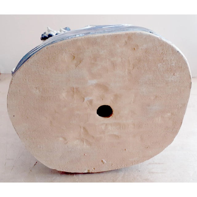 Early 20th Century Chinese Blue and White Porcelain Sitting Buddha For Sale - Image 11 of 11