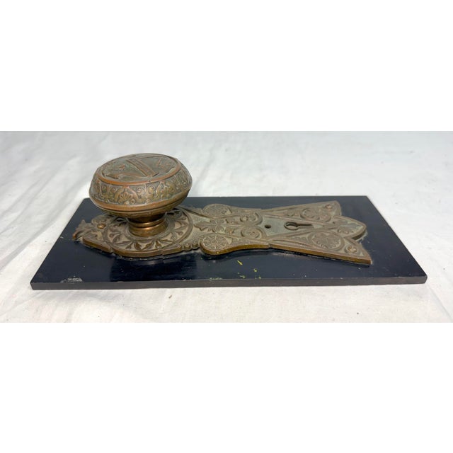 Metal Rare Antique 1800s u.s. Treasury Seal Industrial Front Door Knob Handle Hardware For Sale - Image 7 of 10