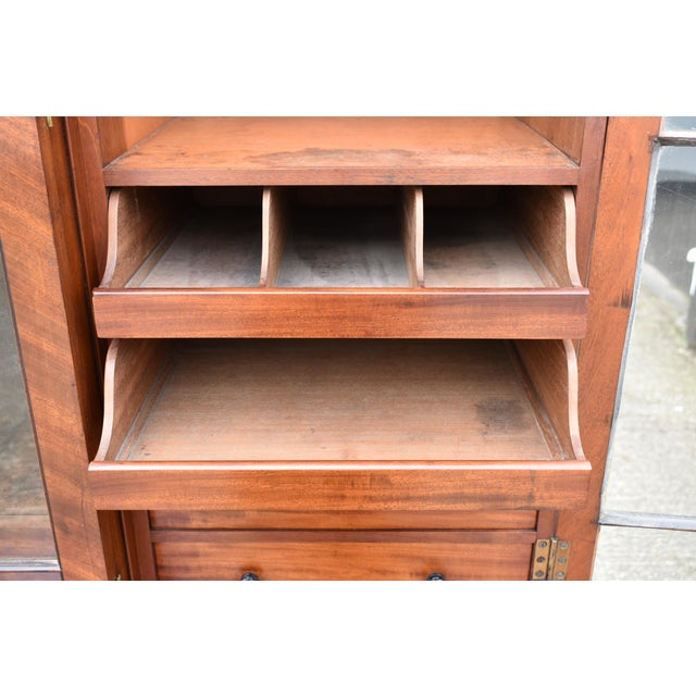 Antique George III Breakfront Bookcase in Mahogany For Sale - Image 16 of 18