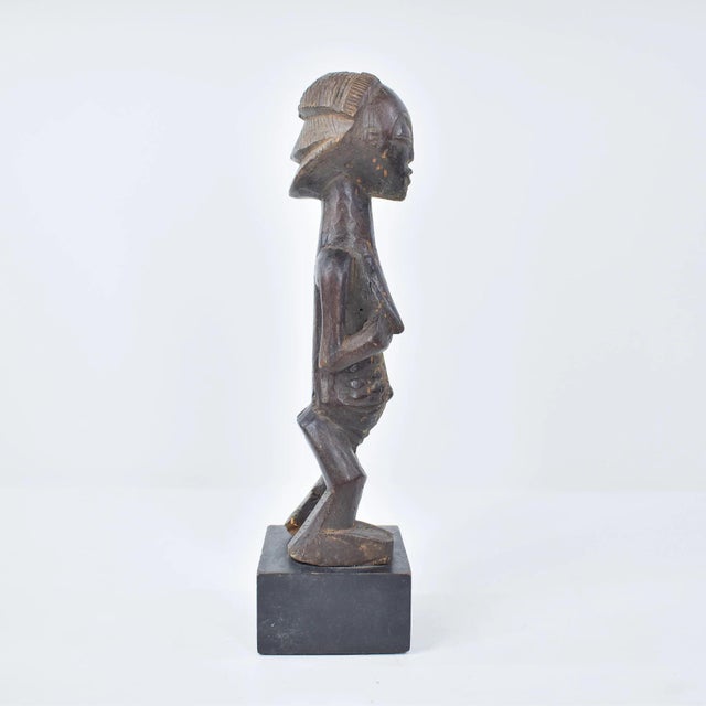 Wood Early 20th Century Luba Female Figurine For Sale - Image 7 of 11