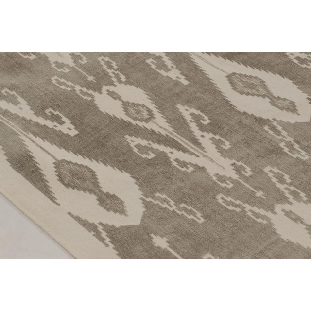 Rug & Kilim Oversized Contemporary Flatweave Ikat Cotton Dhurrie Rug by Rug & Kilim, India For Sale - Image 4 of 10