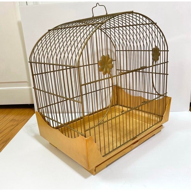 Vintage 1950s Hollywood Regency Gold Metal Bird Cage With Floral Accents For Sale - Image 4 of 10