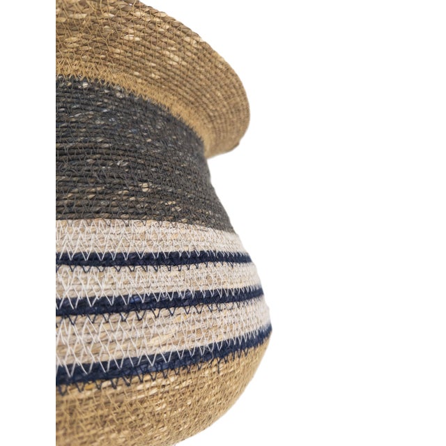 Contemporary Handwoven Indian Seagrass Basket With Flared Rim in Natural, Charcoal & Indigo Accents For Sale - Image 3 of 8